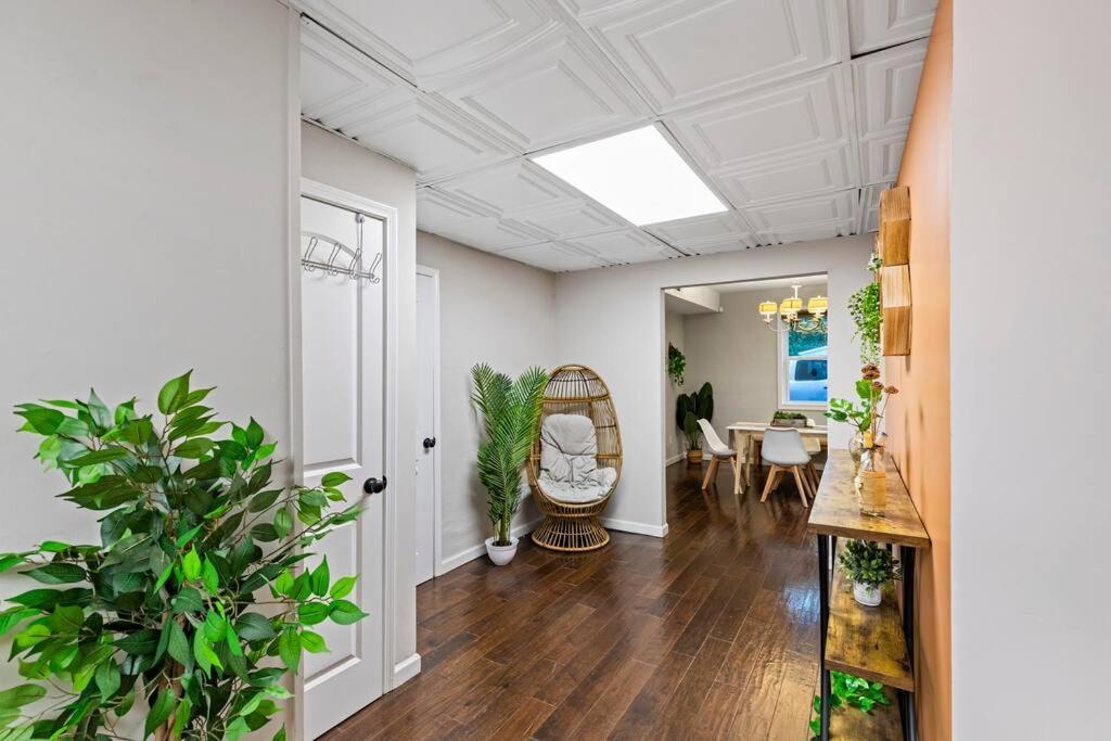 Cozy Buckhead Suite - Great Area, Free Easy Parking, Near Shops And Restaurants Atlanta Exterior photo